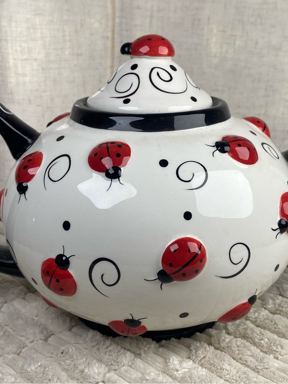 Vintage Burton Burton Ladybug Swirls Ceramic Teapot Large 46 Oz
